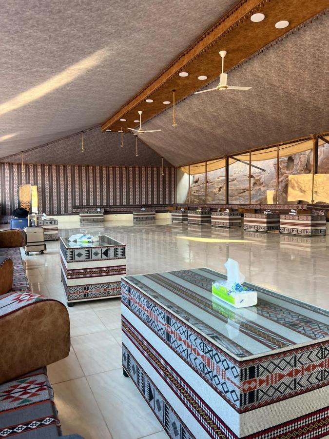 Amanda Luxury Camp Hotel Wadi Rum Ngoại thất bức ảnh