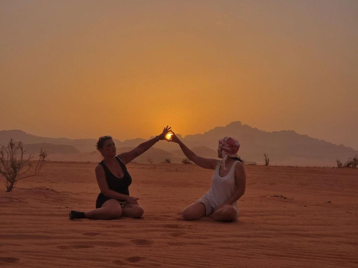 Amanda Luxury Camp Hotel Wadi Rum Ngoại thất bức ảnh